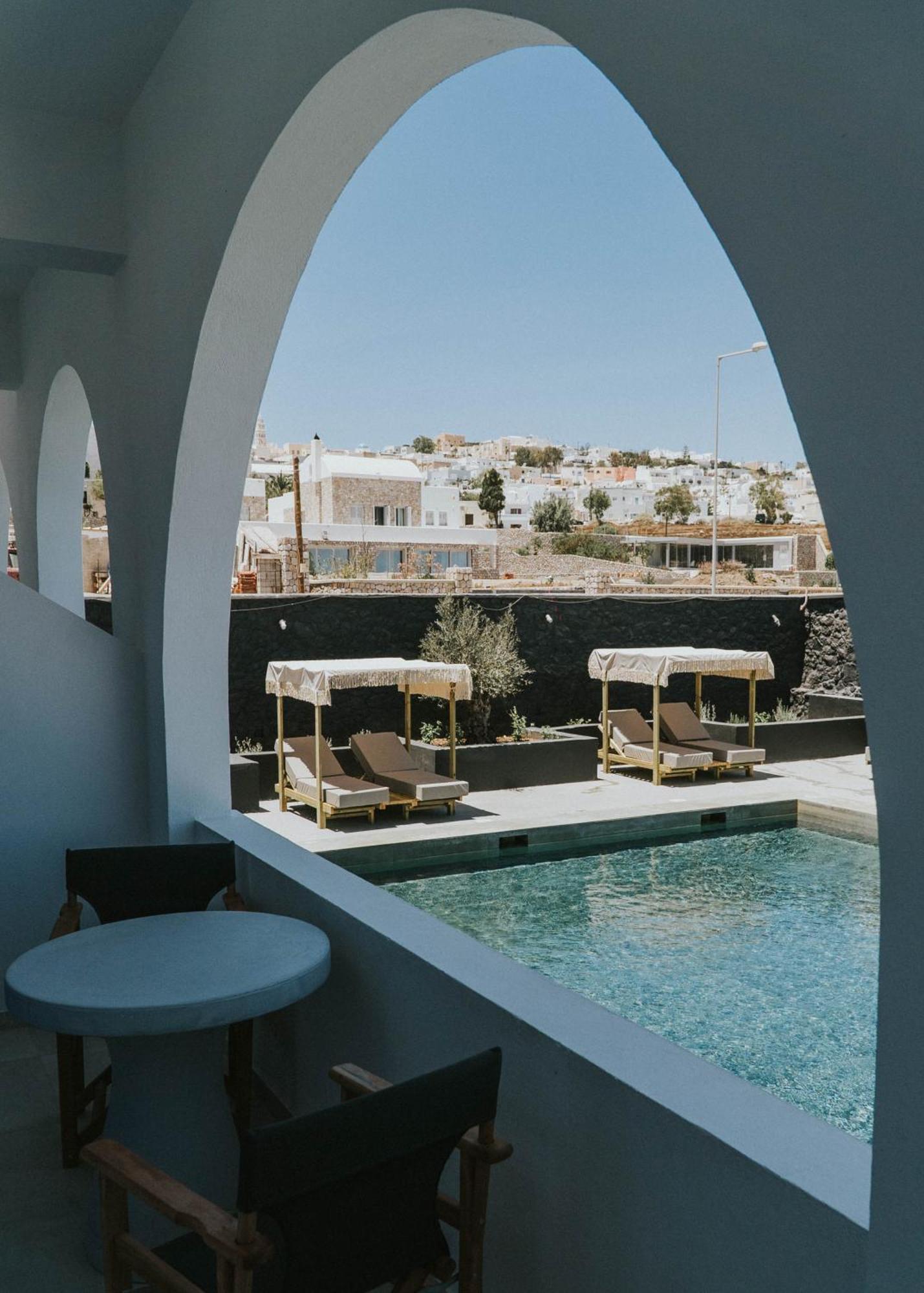 The Noverian Bios Santorini Boutique Hotel Fira  Room photo